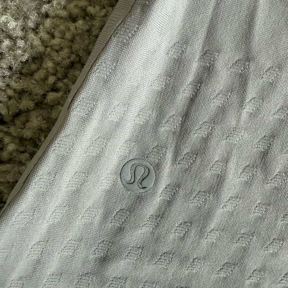 Lululemon Men’s Compression Long Sleeve Shirt Grey Size XS - Picture 6 of 7